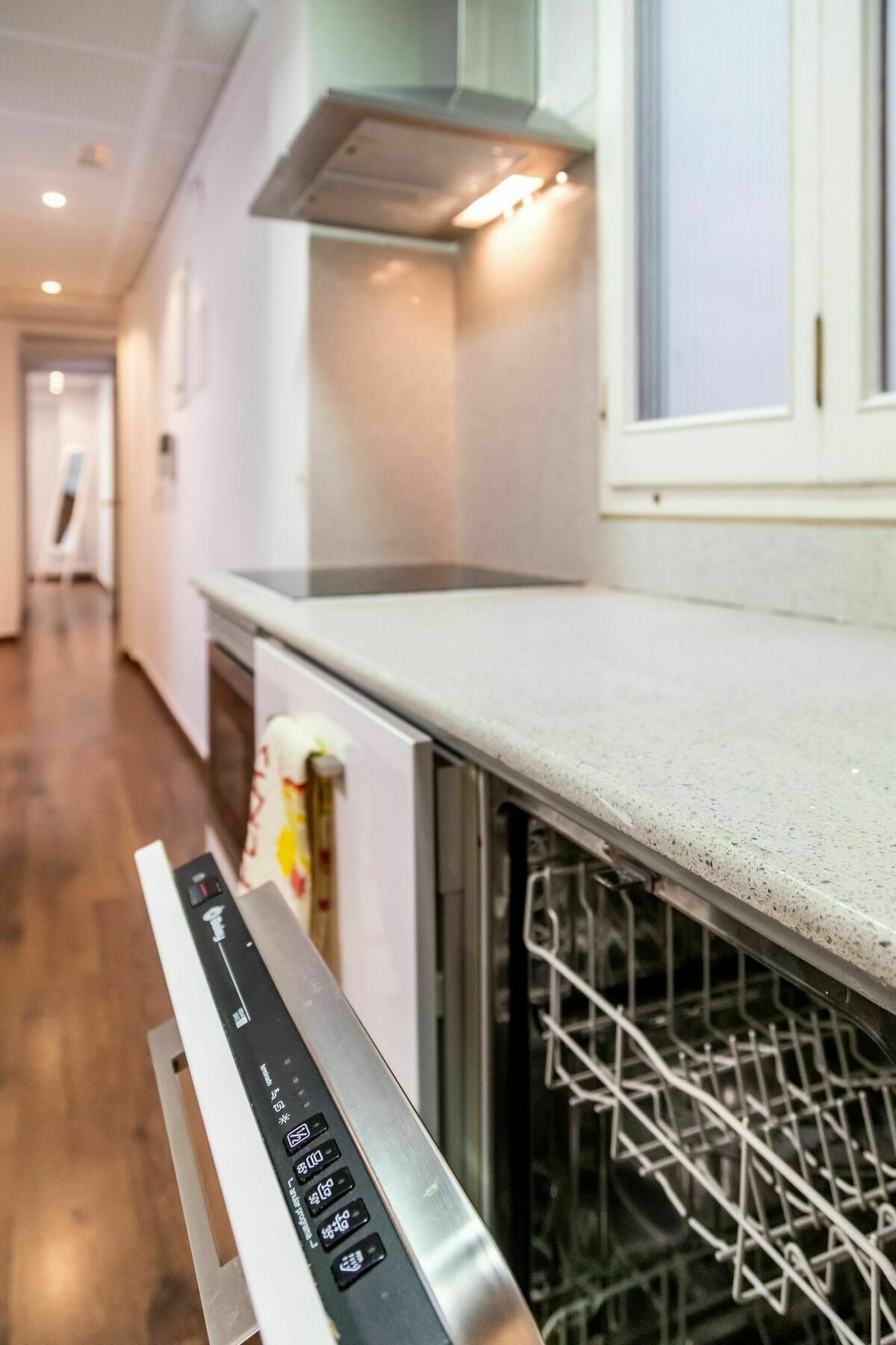 Travel Habitat San Vicente Apartment Валенсия Екстериор снимка